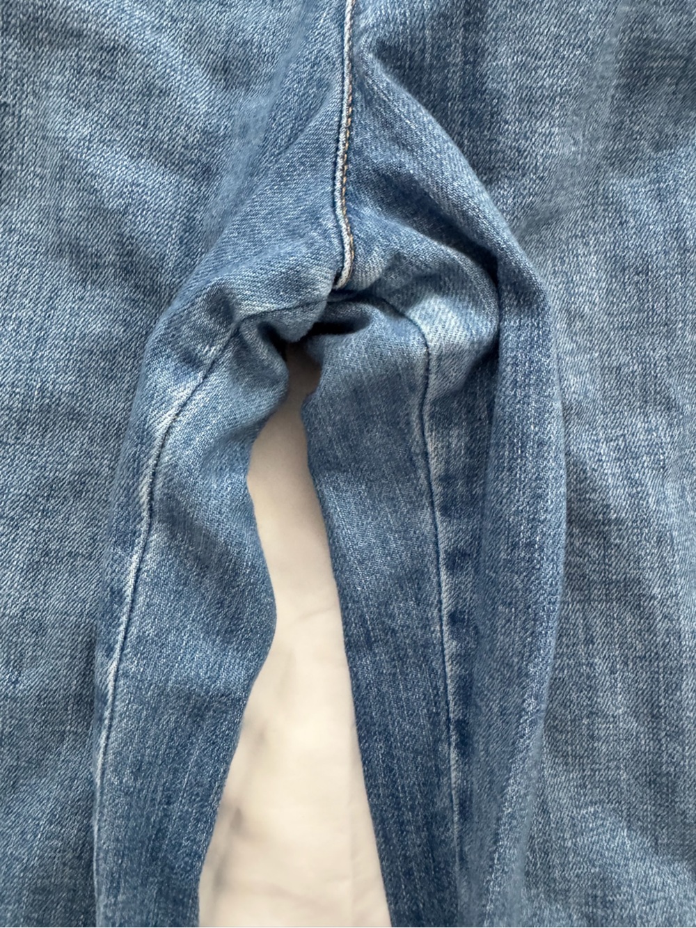 Anthropologie Pilcro Izzie Relaxed Pull-On Barrel Jeans - Picture 9 of 10